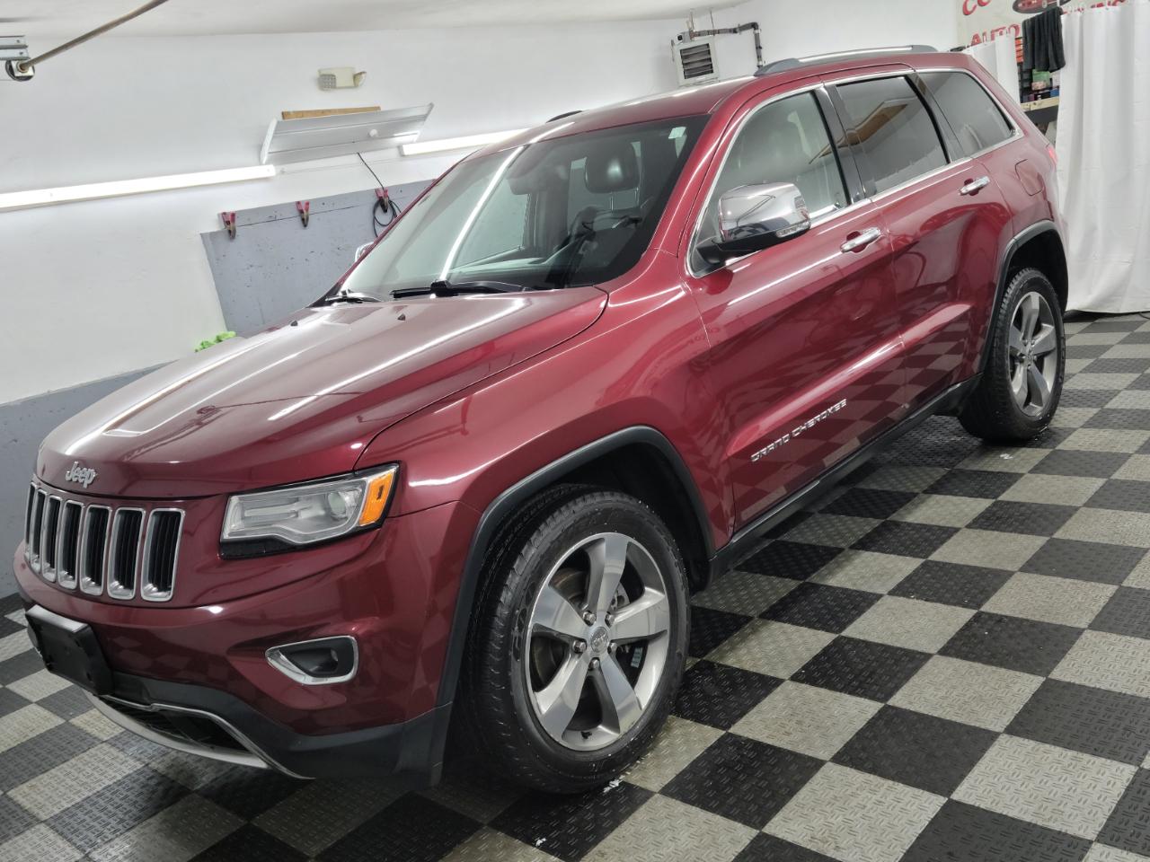 jeep grand cherokee 2015 1C4RJFBG3FC130458 image jeep grand cherokee 2015 1C4RJFBG3FC130458 image